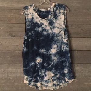 Blue and white tie dye tank NWOT